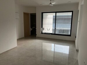 Room in 2 BHK Apartment at Mayfair Hillcrest, Powai – for Rent