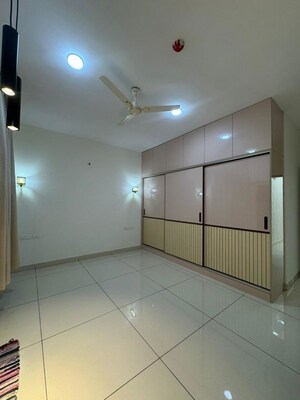 Bathroom in 3.5 BHK Apartment at Avalon Park At The Prestige City, Sarjapur Road – for Rent