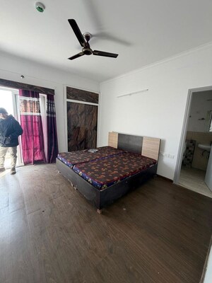 2 BHK Apartment For Rent in ATS Allure, Sector 22d Yamuna Expressway
