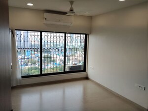 Room in 3 BHK Apartment at Basant Apartment Cuffe Parade, Cuffe Parade – for Rent