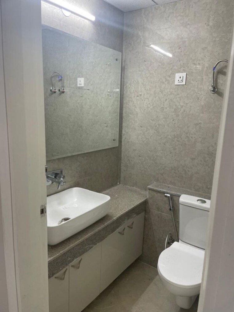 Bathroom, eldeco-live-by-the-greens 3 Bedroom 1404 Sq.Ft. Apartment In Sector 150 Noida 10758522