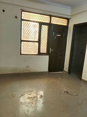 Room in 1 BHK Builder Floor at Neb Sarai – for Rent