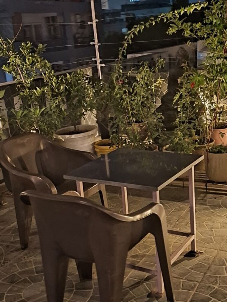 Balcony, ansal-sushant-floors 2.5 Bedroom 1200 Sq.Ft. Builder Floor In Sushant Lok ii Gurgaon 10758513