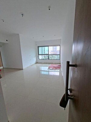 Bathroom in 2 BHK Apartment at Kalpataru Vivant, Jogeshwari East – for Rent