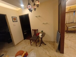 Furnished Amenities in 2 BHK Apartment at Diamond Garden, Chembur – for Rent