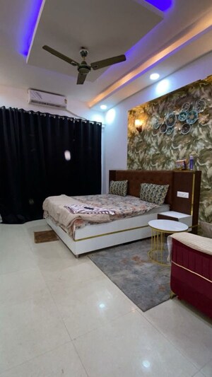 Studio Apartment For Rent in Gaur City Center, Sector 4 Greater Noida