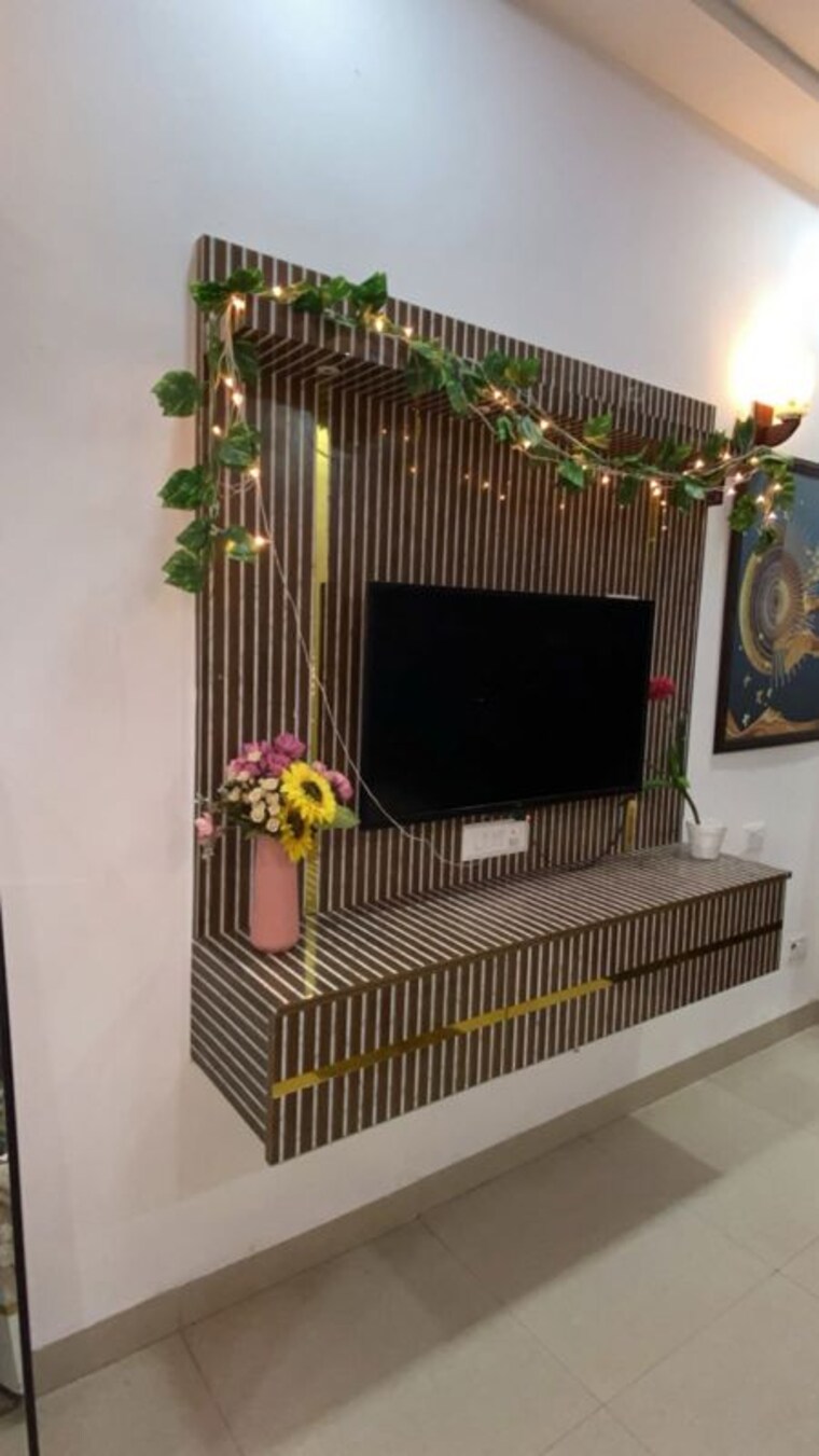 Balcony, gaur-city-center Studio 580 Sq.Ft. Apartment In Sector 4 Greater Noida Greater Noida 10758649
