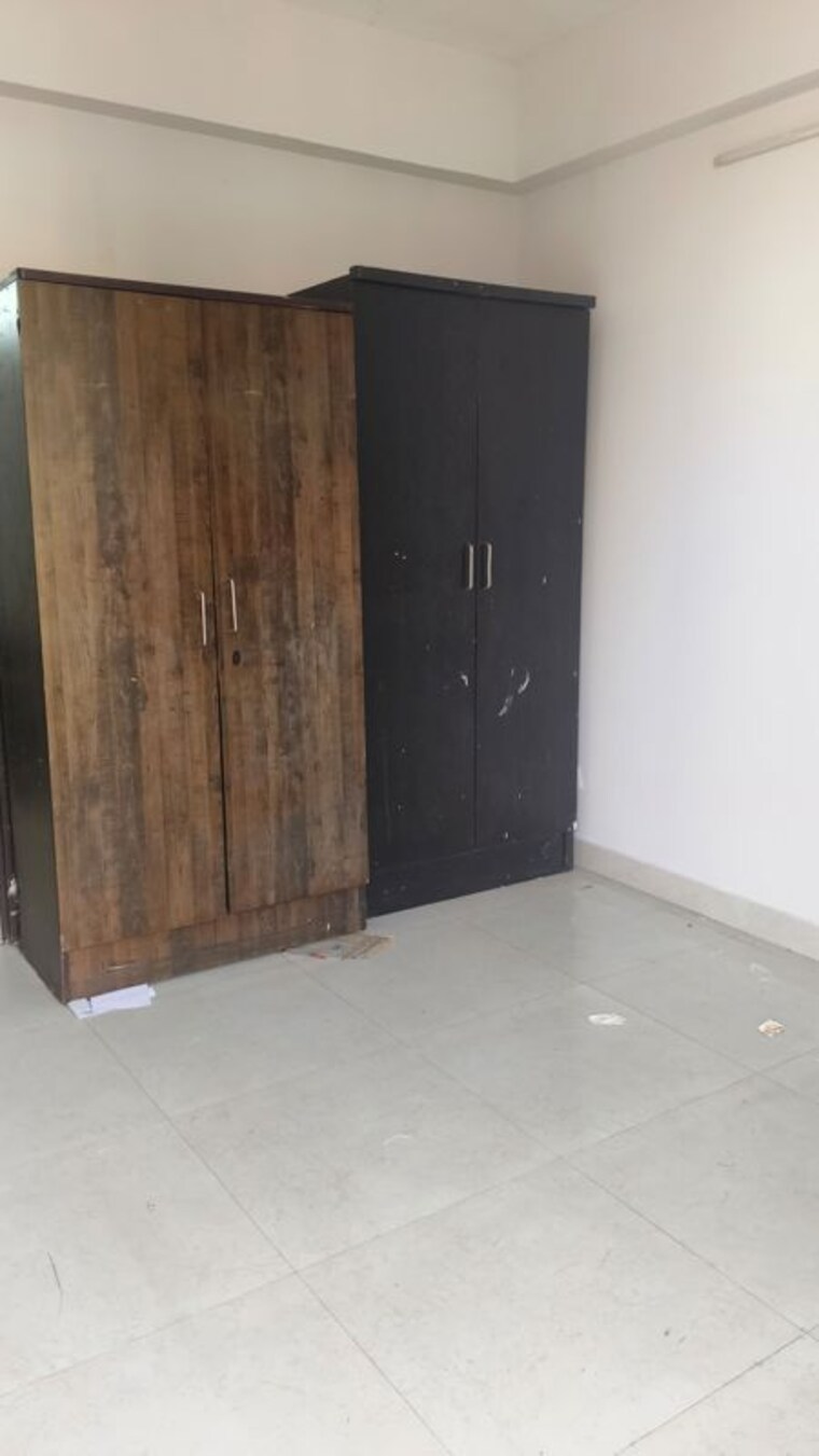 Room, signature-global-andour-height 2 Bedroom 600 Sq.Ft. Apartment In Sector 71 Gurgaon 10758686