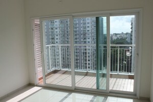 Room in 3 BHK Apartment at Bhartiya City Nikoo Homes 4, Thanisandra Main Road – for Rent