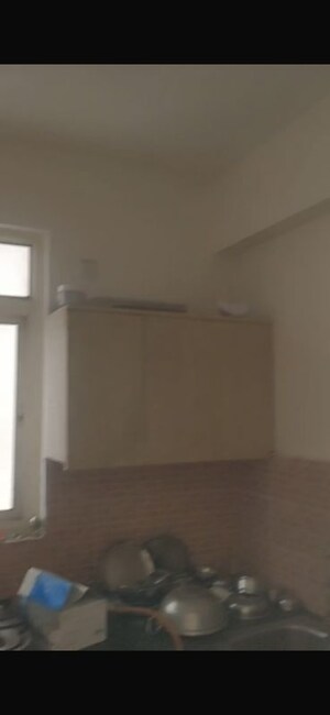 Room in 3 BHK Apartment at Conscient Habitat 78, Sector 78 – for Sale