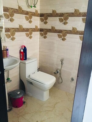 Bathroom in 1 RK Builder Floor at Sector 55 – for Rent