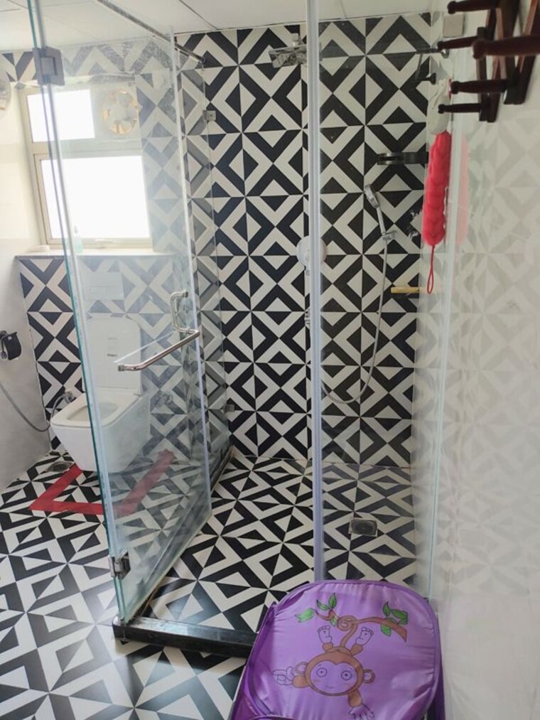Bathroom, bestech-park-view-grand-spa 4 Bedroom 3470 Sq.Ft. Apartment In Sector 81 Gurgaon 10758762