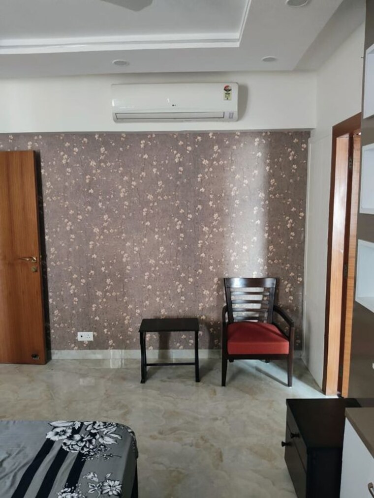 Living Room, bestech-park-view-grand-spa 4 Bedroom 3470 Sq.Ft. Apartment In Sector 81 Gurgaon 10758762