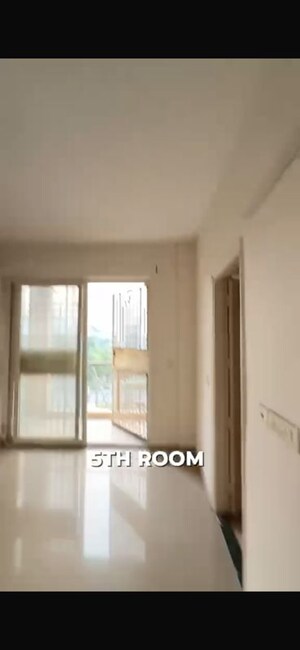 Room in 6 BHK Independent House at BPTP Park Elite Floors Sector 88, Sector 88 – for Sale