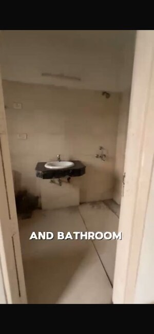 Bathroom in 6 BHK Independent House at BPTP Park Elite Floors Sector 88, Sector 88 – for Sale