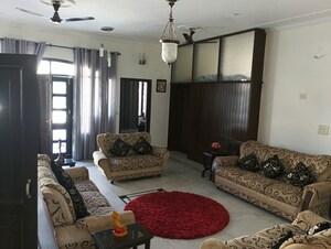 4 BHK Independent House For Rent in Sector 7