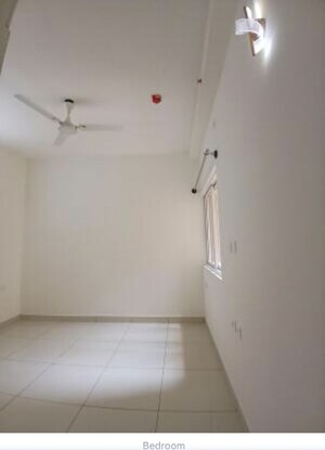 Room in 3 BHK Apartment at Prestige Finsbury Park Regent, Bagaluru – for Rent