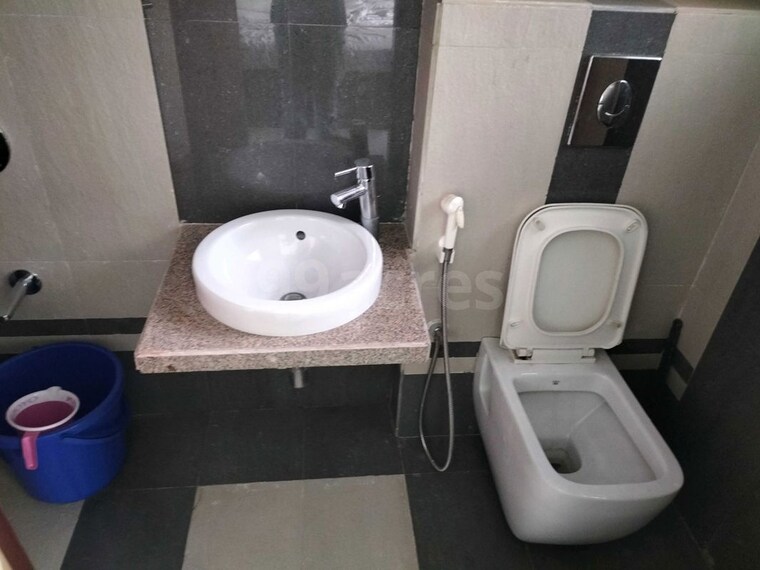Bathroom, concret-sai-saakshaat 4 Bedroom 1500 Sq.Ft. Apartment In Kharghar Navi Mumbai 10758730