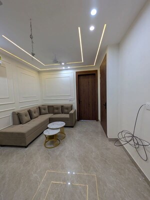 Living Room in 3 BHK Builder Floor at Sector 52 – for Rent