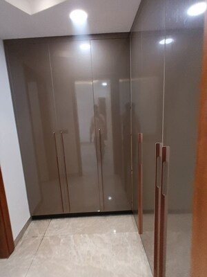 Furnished Amenities in 4 BHK Builder Floor at Sector 31 – for Sale