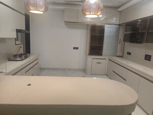 Bathroom in 3 BHK Builder Floor at Sector 52 – for Rent