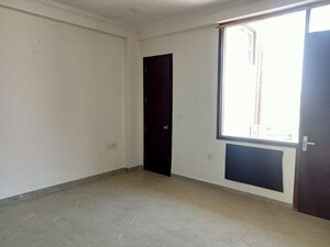 3 BHK Builder Floor For Rent in Sector 52