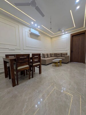 2 BHK Builder Floor For Rent in Sector 42