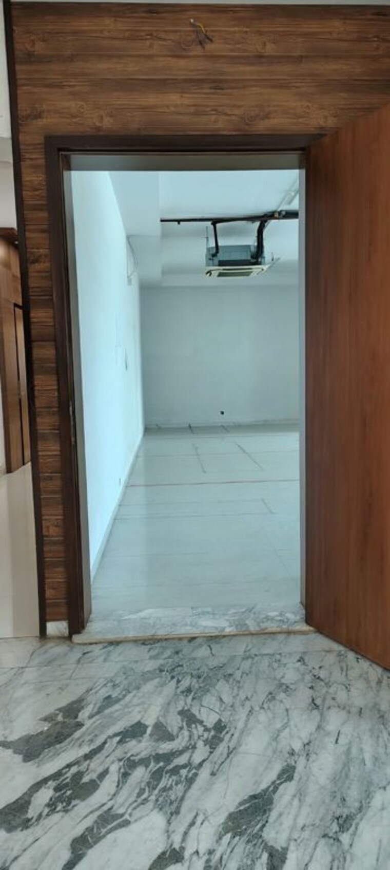 Bathroom, pinnacle-corporate-park Commercial Office Space 1000 Sq.Ft. In Santacruz East Mumbai 10758786