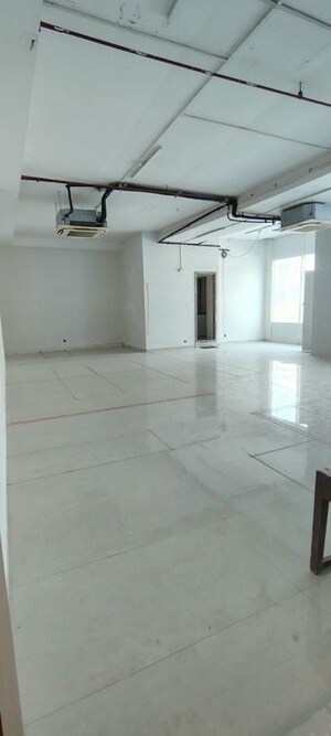 Room in  Office Space at Pinnacle Corporate Park, Santacruz East – for Rent