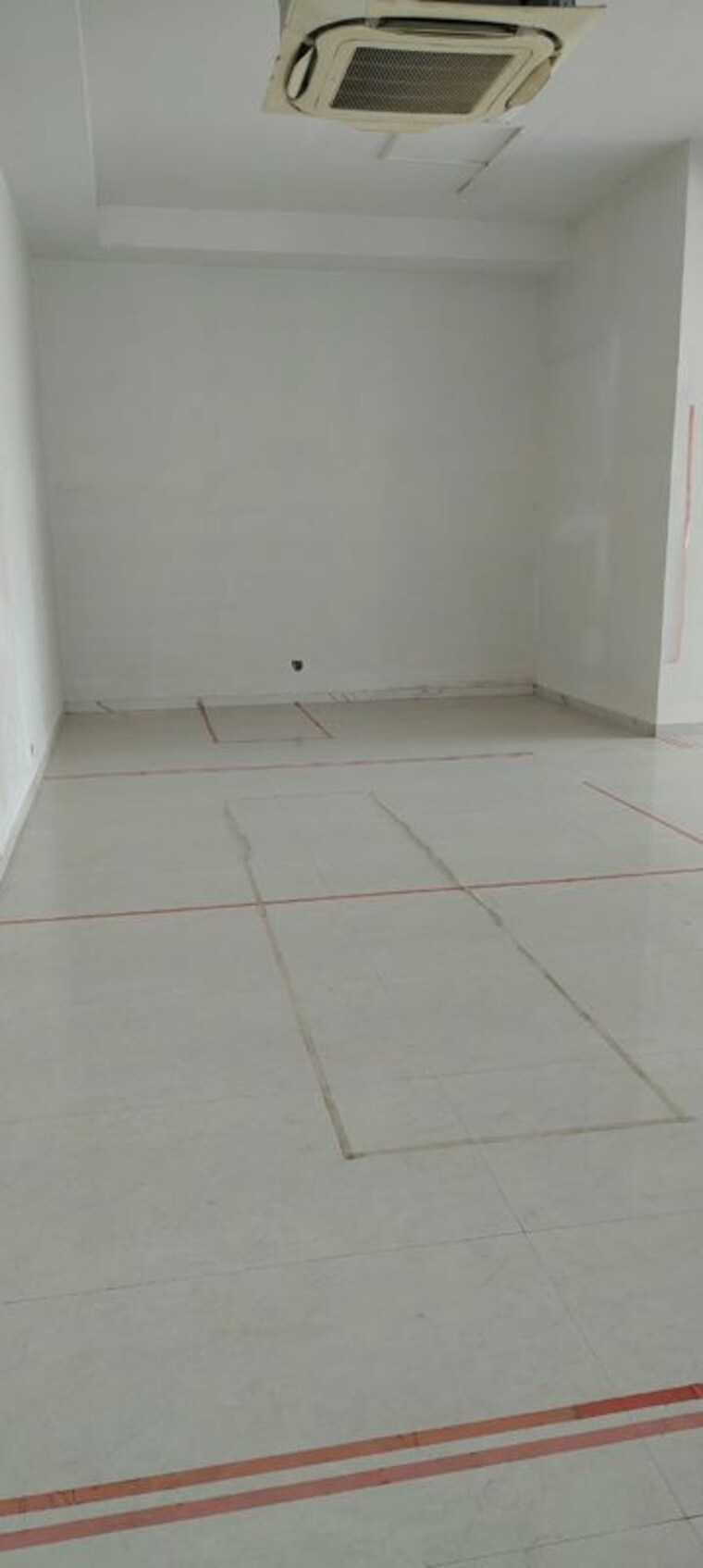 Room, pinnacle-corporate-park Commercial Office Space 1000 Sq.Ft. In Santacruz East Mumbai 10758786