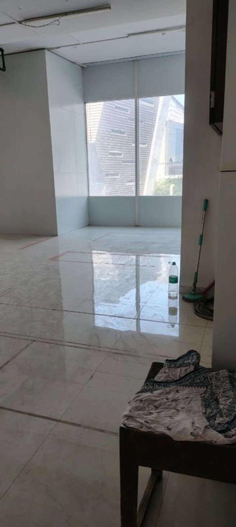 Bathroom, pinnacle-corporate-park Commercial Office Space 1000 Sq.Ft. In Santacruz East Mumbai 10758786