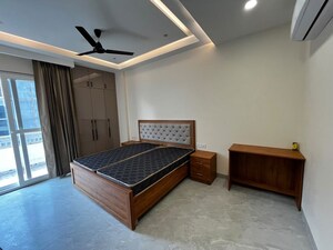 Bedroom in 3 BHK Builder Floor at Sector 51 – for Rent