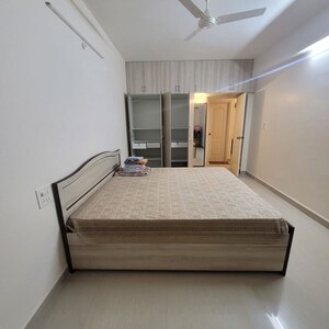 Room in 3 BHK Apartment at Caranzalem – for Rent