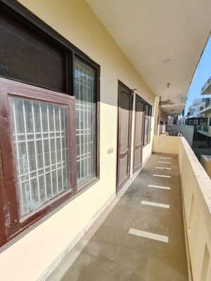 Balcony in 2 BHK Independent House at Sector 14 – for Rent