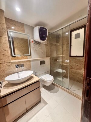 Bathroom in 3 BHK Builder Floor at Sector 57 – for Rent