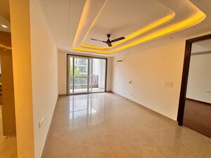 Room in 3 BHK Builder Floor at Sector 57 – for Rent
