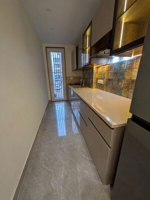 Kitchen in 2 BHK Builder Floor at Sector 42 – for Rent
