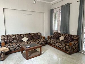 Living Room in 2 BHK Independent House at Sector 14 – for Rent