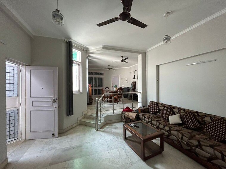 Living Room, sector 14 2 Bedroom 1299 Sq.Ft. Independent House In Sector 14 Gurgaon 10758891