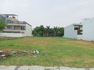  Plot For Sale in DLF Central Square, North Mullanpur