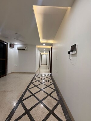  4 BHK Apartment at Greater Kailash I – for Rent