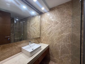 Furnished Amenities in 4 BHK Apartment at Greater Kailash I – for Rent