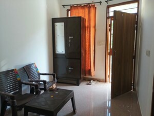 Living Room in 1 BHK Independent House at Sector 11 – for Rent