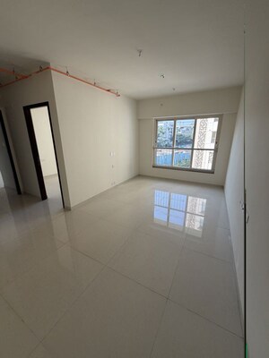 Furnished Amenities in 2 BHK Apartment at Kalpataru Vivant, Jogeshwari East – for Rent