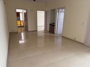3 BHK Builder Floor For Sale in Raheja Teachers Apartments, Sector 31