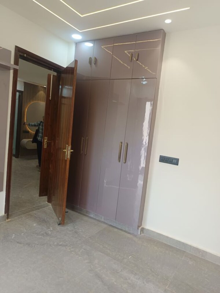 Room, rohini sector 29 3 Bedroom 1500 Sq.Ft. Builder Floor In Rohini Sector 29 Delhi 10759009