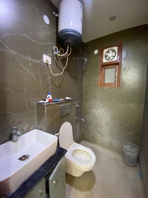 Bathroom in 1 BHK Builder Floor at Neb Sarai – for Rent