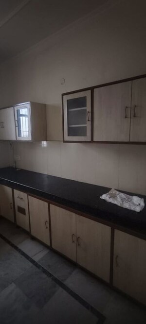 Kitchen in 1 BHK Independent House at Sector 7 – for Rent