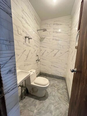 Bathroom in 1 BHK Builder Floor at Neb Sarai – for Rent