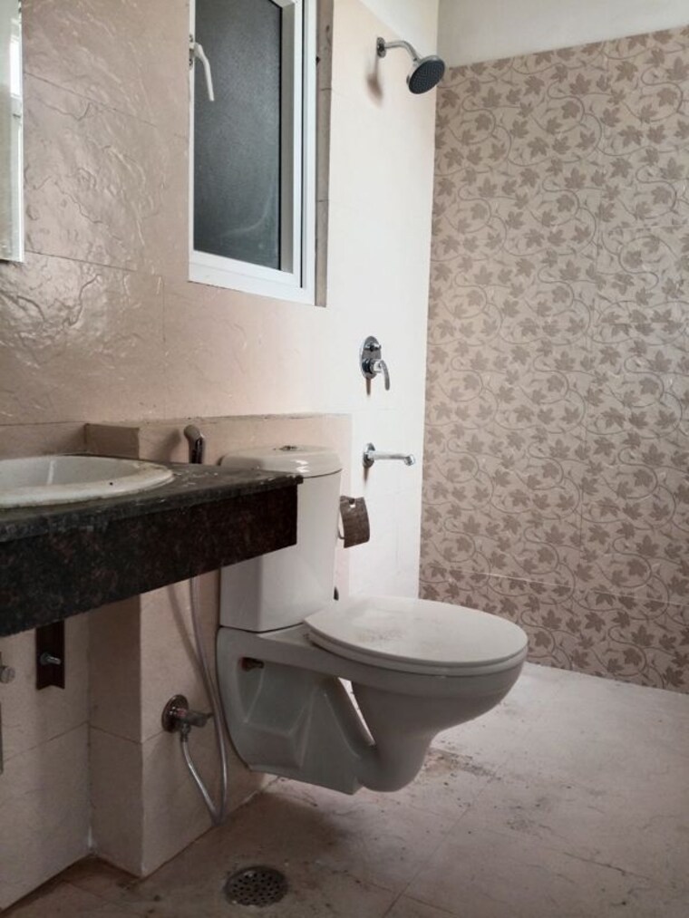 Bathroom, gaur-saundaryam 3 Bedroom 2005 Sq.Ft. Apartment In Tech Zone 4 Greater Noida Greater Noida 10759060